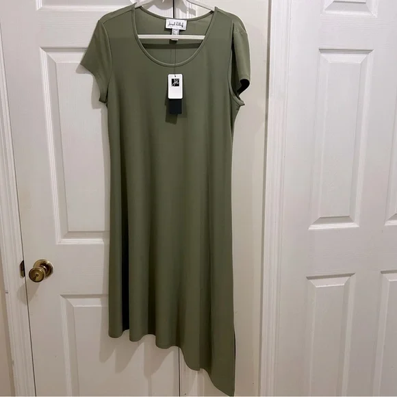 green emerald velvet dress Joseph Ribkoff Sequin Bell Sleeve Sheat Dress